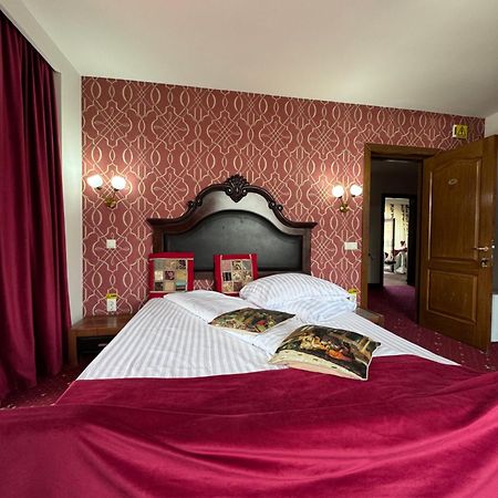 Pensiunea Casa Simoni Ploieşti Buitenkant foto