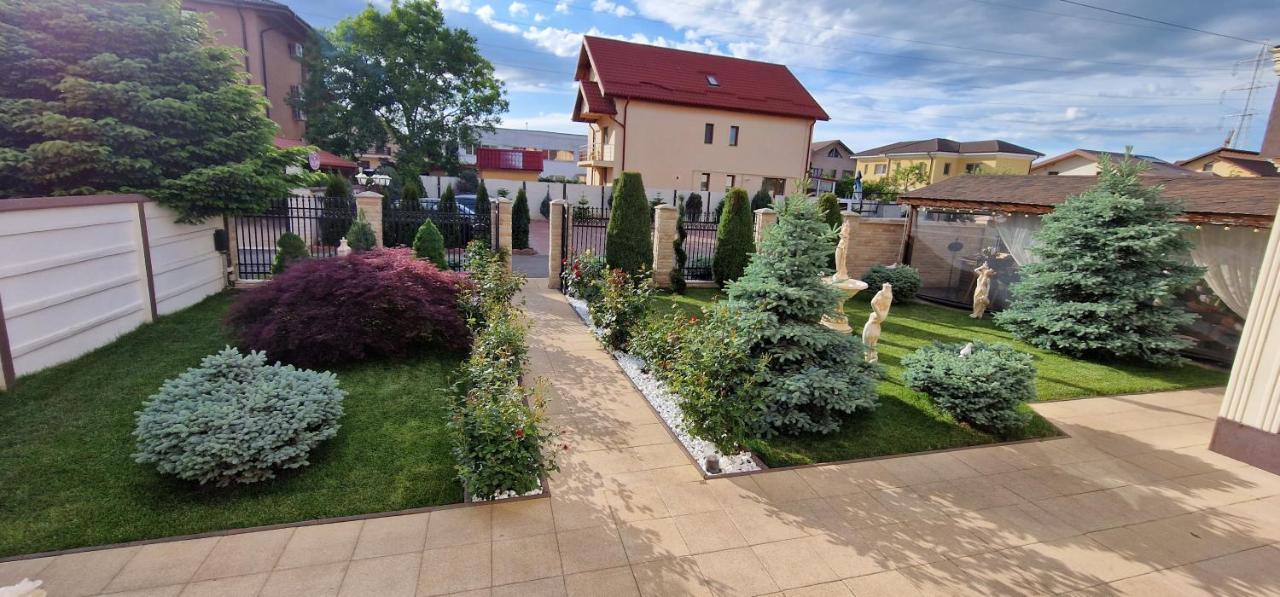 Pensiunea Casa Simoni Ploieşti Buitenkant foto