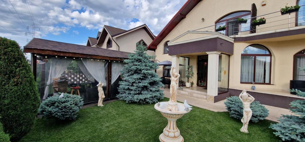 Pensiunea Casa Simoni Ploieşti Buitenkant foto