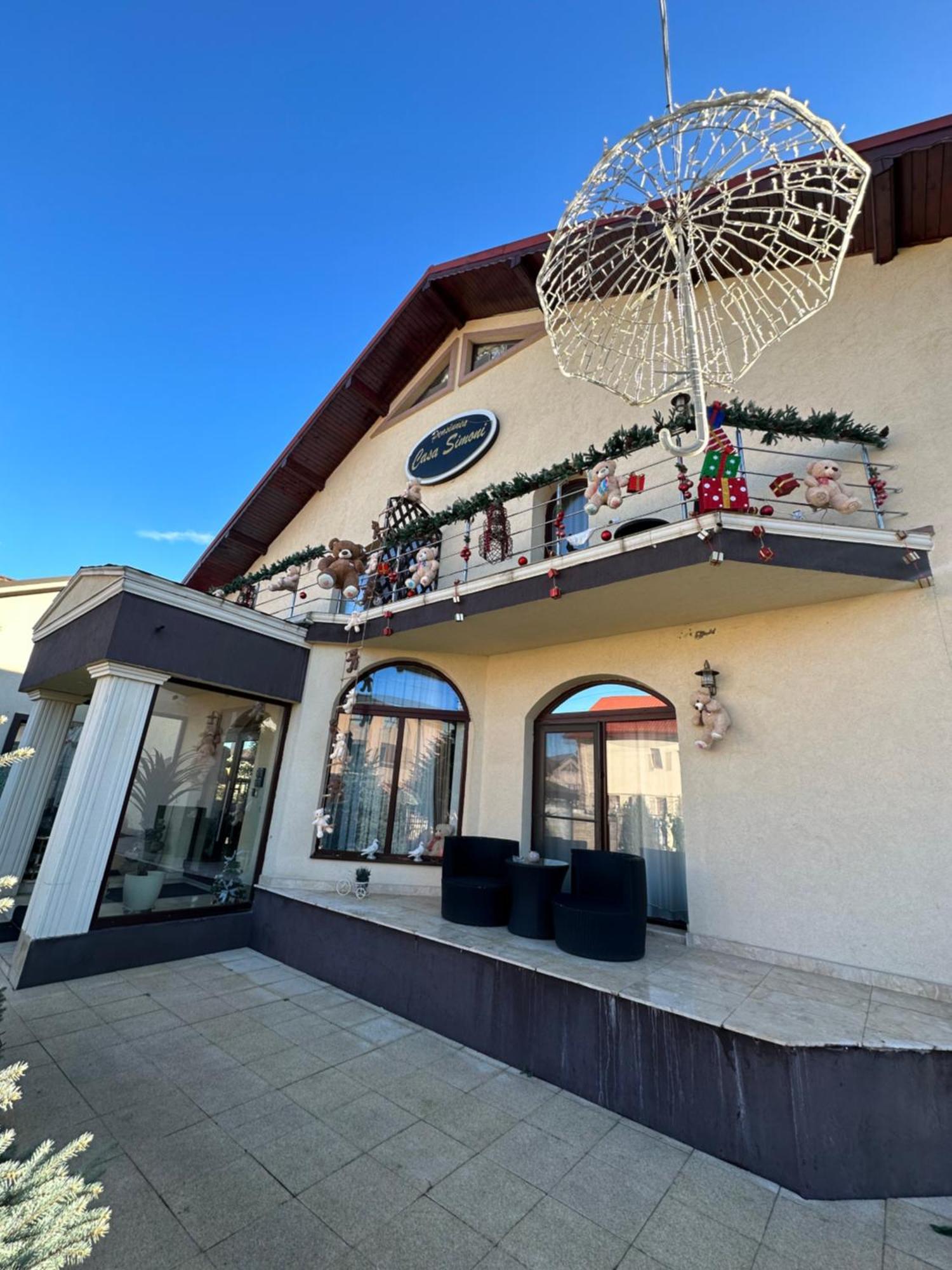 Pensiunea Casa Simoni Ploieşti Buitenkant foto