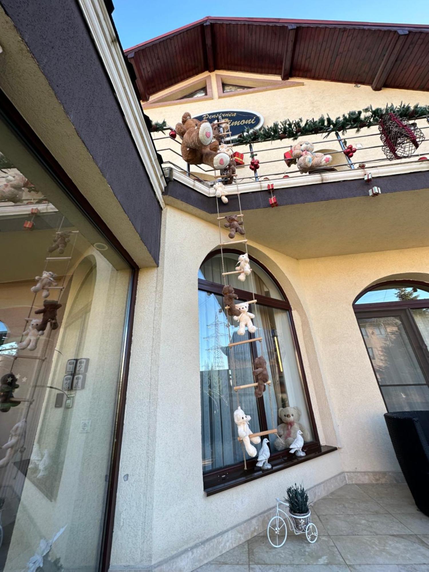 Pensiunea Casa Simoni Ploieşti Buitenkant foto