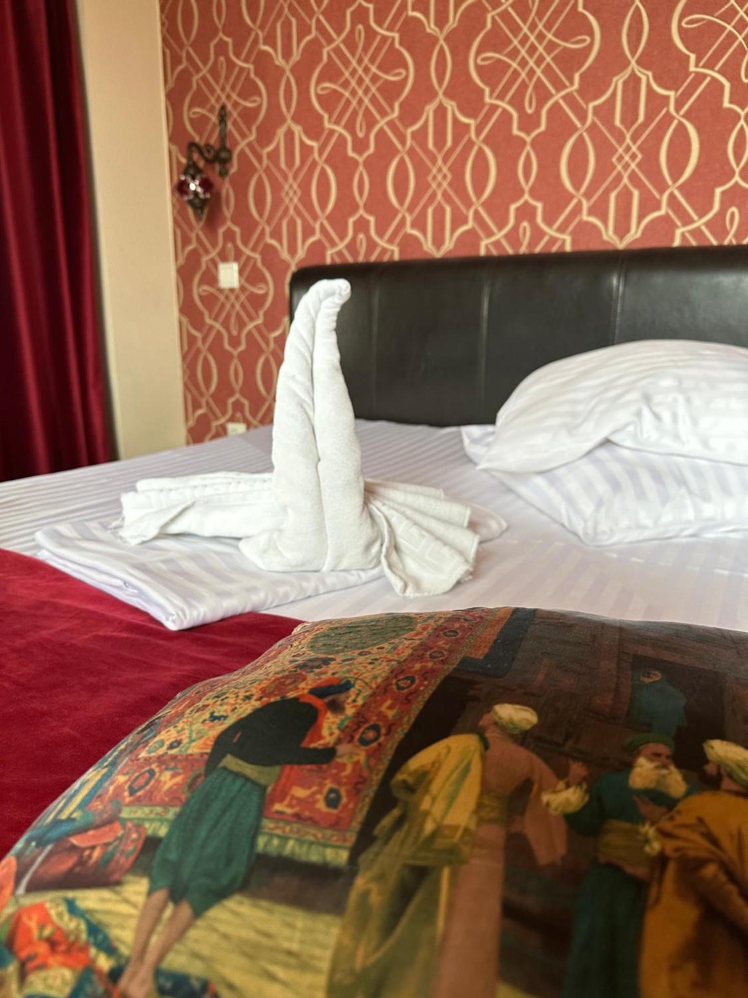 Pensiunea Casa Simoni Ploieşti Buitenkant foto