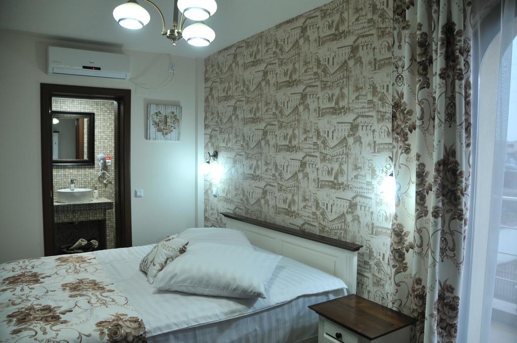 Pensiunea Casa Simoni Ploieşti Kamer foto